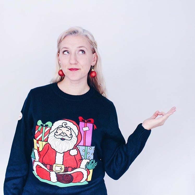 modlychic-in-yoga-santa