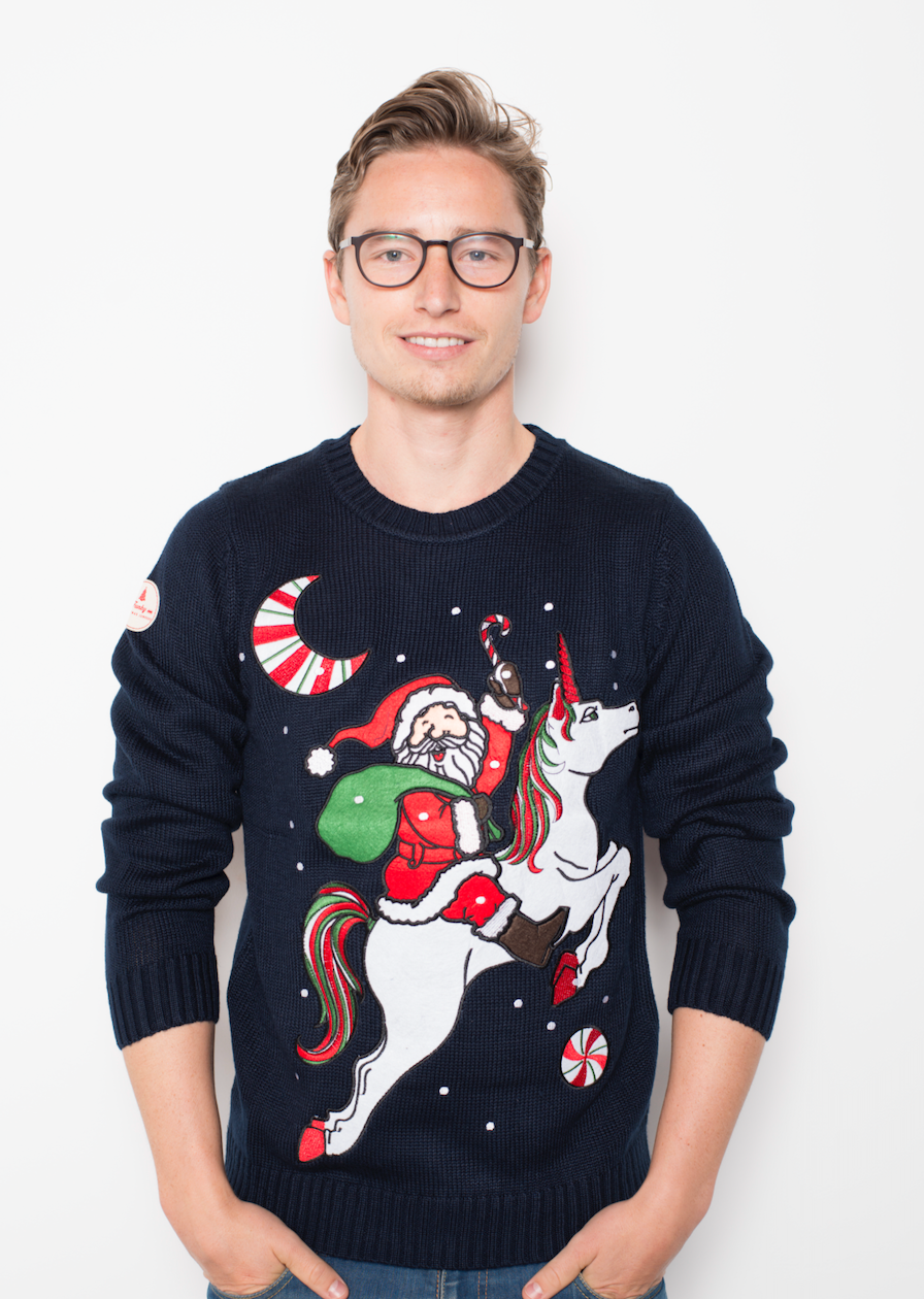 Navy Unicorn sweater on Fabian